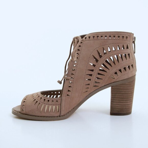 Vince Camuto Tarita Leather Cutout Open Toe Sandals Tan Women Size 7.5 Wide - Picture 7 of 16